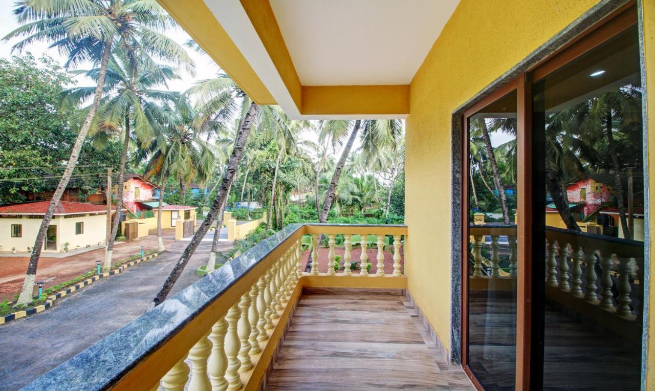 Treebo Majestic Palms, 2 Km From Colva Beach Benaulim Esterno foto