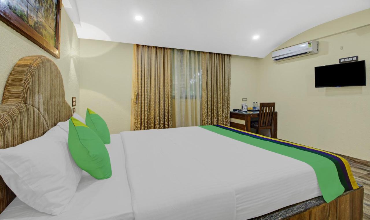Treebo Majestic Palms, 2 Km From Colva Beach Benaulim Esterno foto